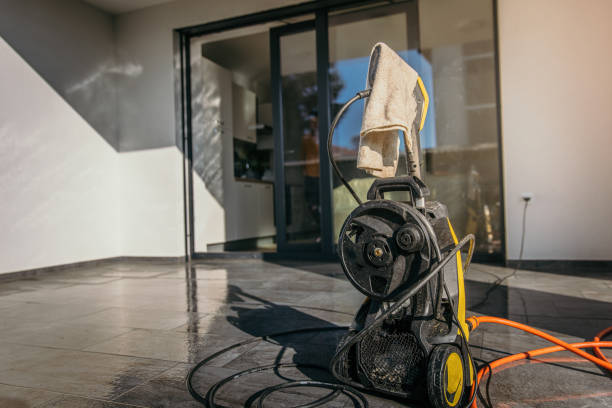 Best Driveway Cleaning and Restoration in Slater, IA